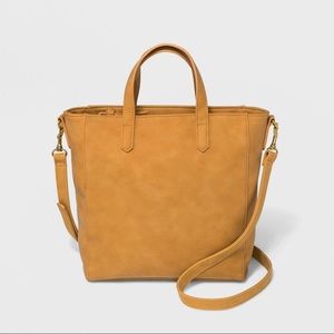 NEW Universal Thread